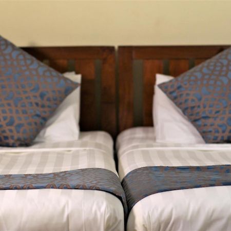 Chamiachi Hotel & Apartments Bamburi Dış mekan fotoğraf