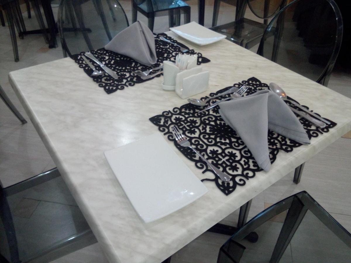 Chamiachi Hotel & Apartments Bamburi Dış mekan fotoğraf