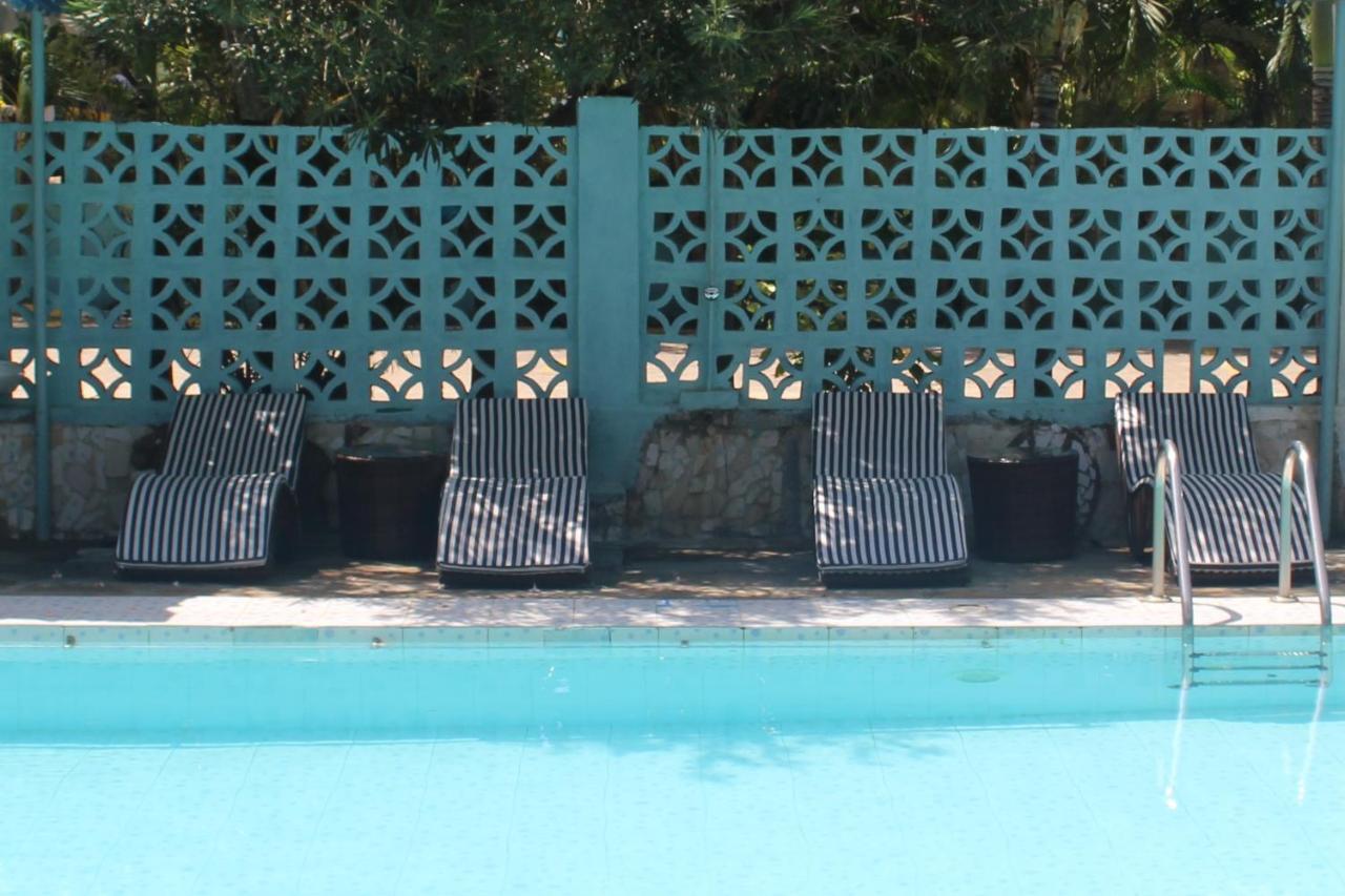 Chamiachi Hotel & Apartments Bamburi Dış mekan fotoğraf