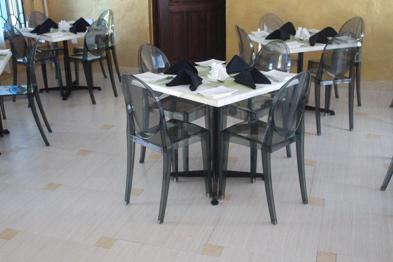 Chamiachi Hotel & Apartments Bamburi Dış mekan fotoğraf