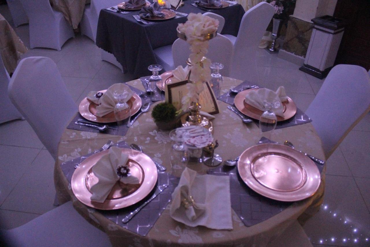 Chamiachi Hotel & Apartments Bamburi Dış mekan fotoğraf