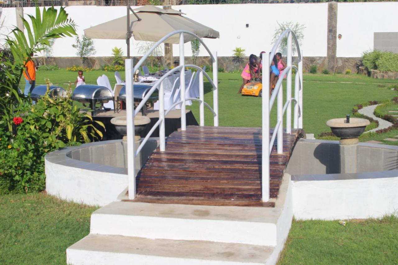 Chamiachi Hotel & Apartments Bamburi Dış mekan fotoğraf