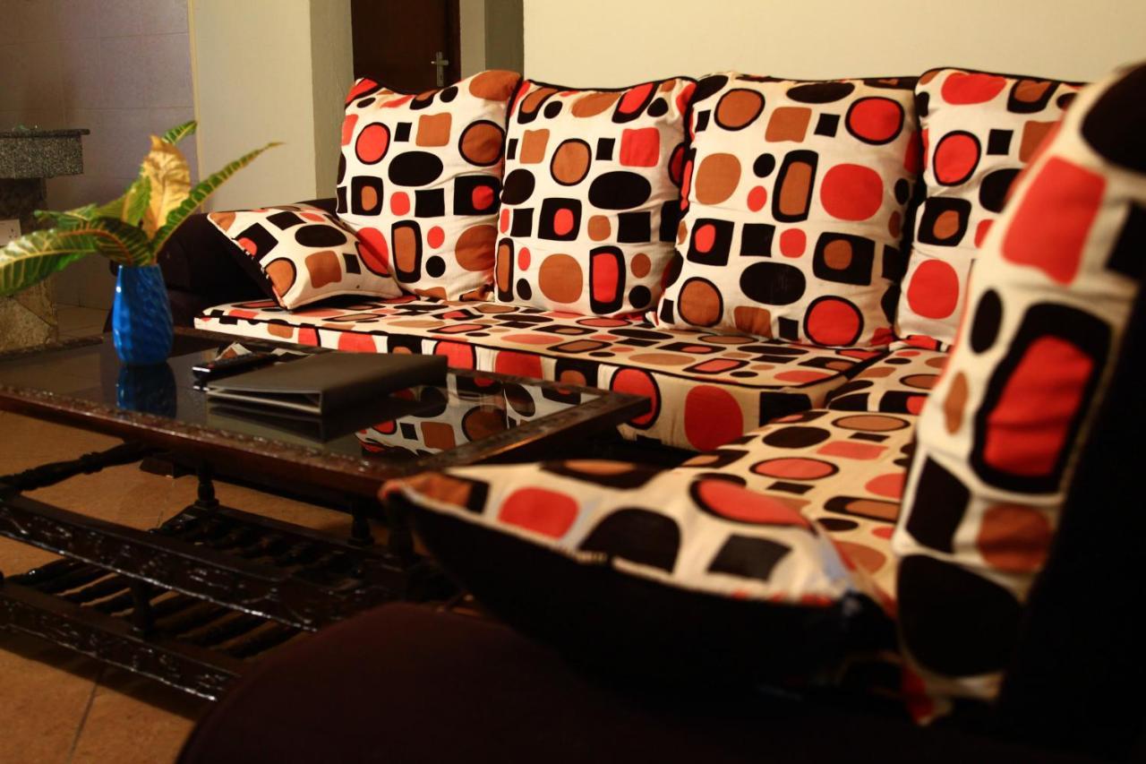 Chamiachi Hotel & Apartments Bamburi Dış mekan fotoğraf